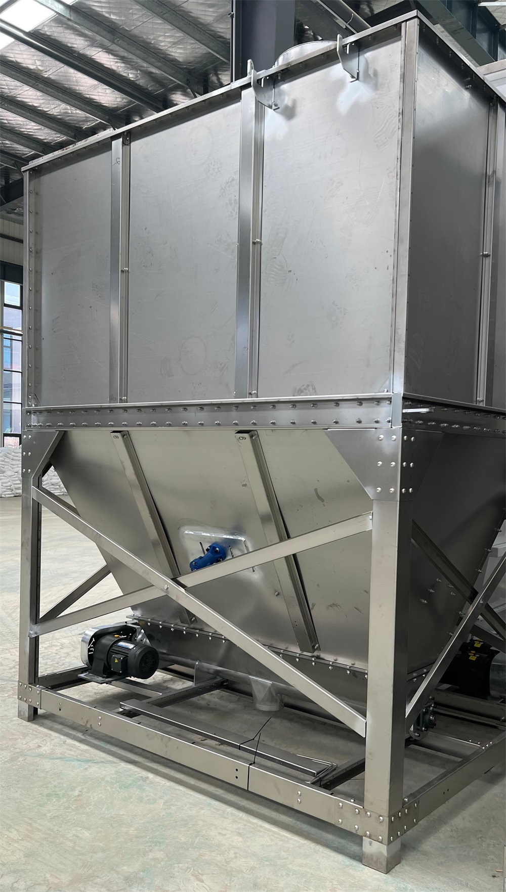 單個(gè)物料存儲(chǔ)設(shè)備